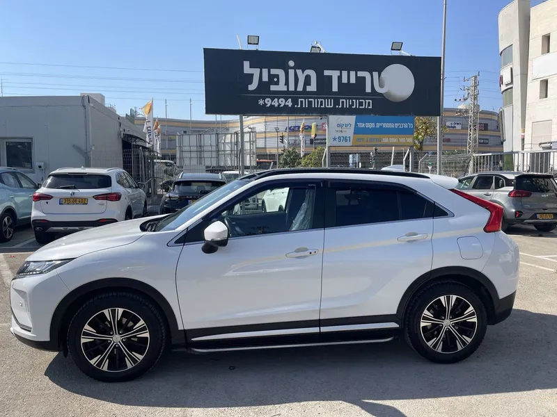 מיצובישי אקליפס קרוס יד 2 רכב, 2020, פרטי