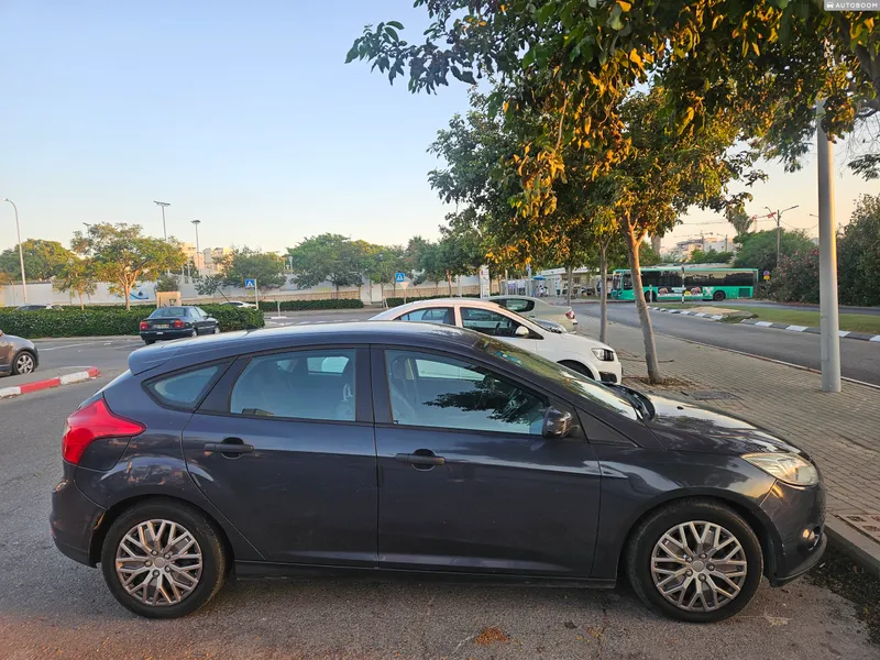 Ford Focus с пробегом, 2012, частная