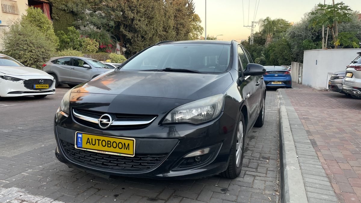 Opel Astra 2ème main, 2015, main privée