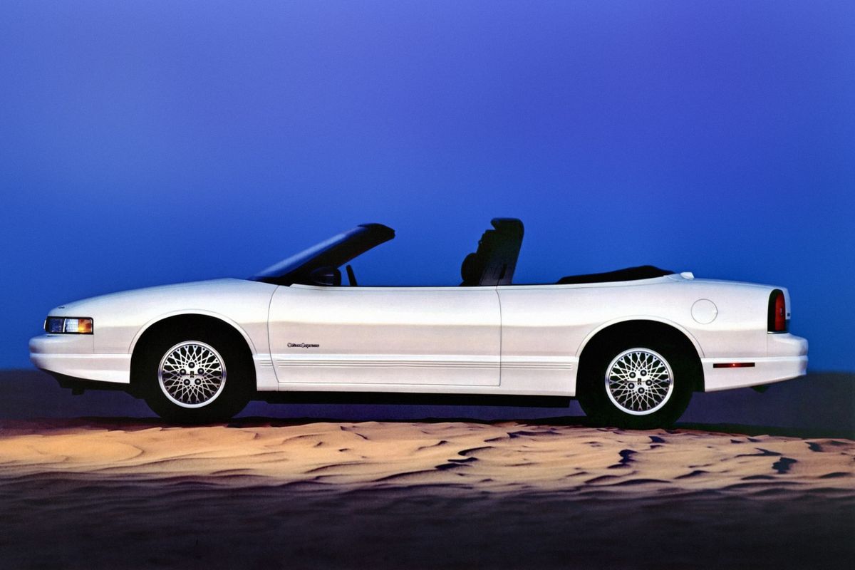 Oldsmobile Cutlass Supreme 1988. Bodywork, Exterior. Cabrio, 1 generation