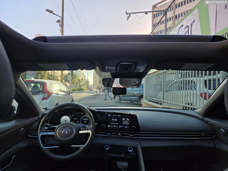 Hyundai Elantra с пробегом, 2022, частная