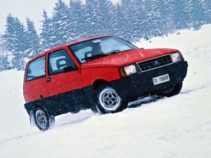 אוטוביאנקי Y10 ‏1985. מרכב, צורה. מיני 3 דלתות, 1 דור