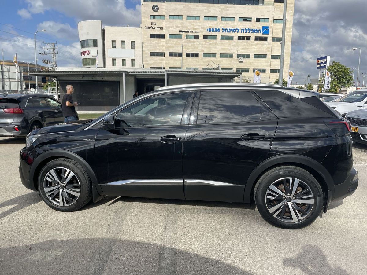 Peugeot 3008 2nd hand, 2018, private hand