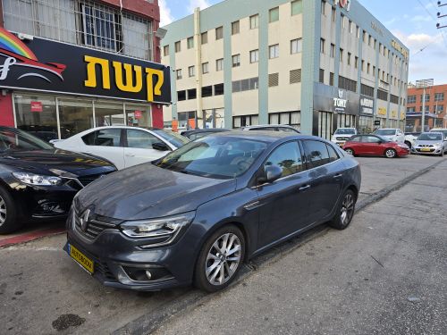 Renault Megane, 2018, photo