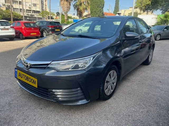 Toyota Corolla 2nd hand, 2017, private hand