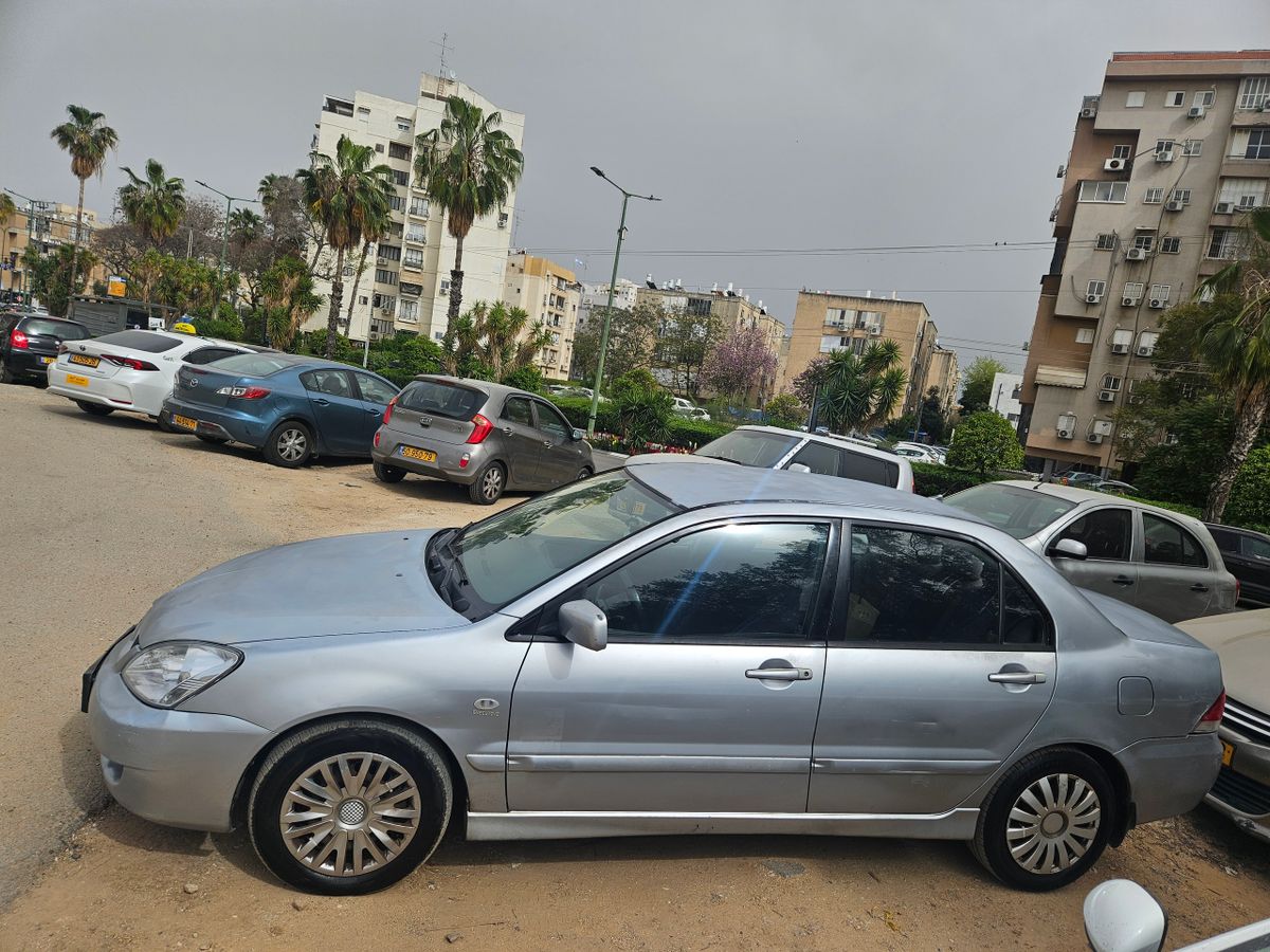 Mitsubishi Lancer с пробегом, 2008, частная рука