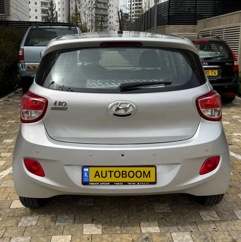 Hyundai i10 2nd hand, 2016, private