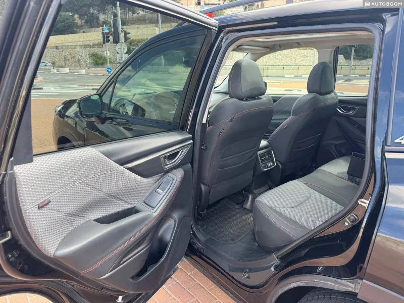 Subaru Forester 2nd hand, 2019, private