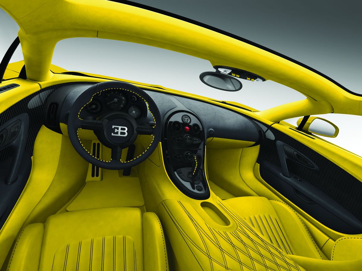Bugatti. Front seats.