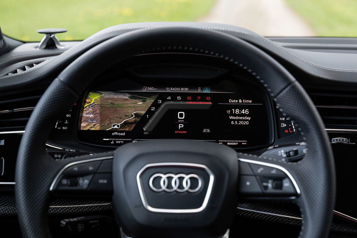 Audi SQ7 2019. Dashboard. SUV 5-doors, 1 generation, restyling