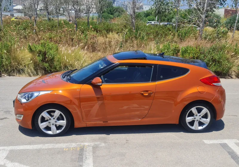 Hyundai Veloster с пробегом, 2012, частная рука