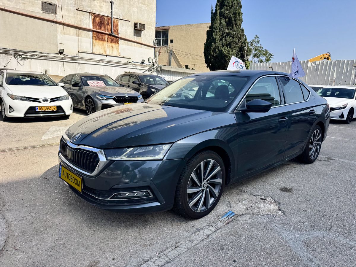 סקודה אוקטביה יד 2 רכב, 2021, פרטי