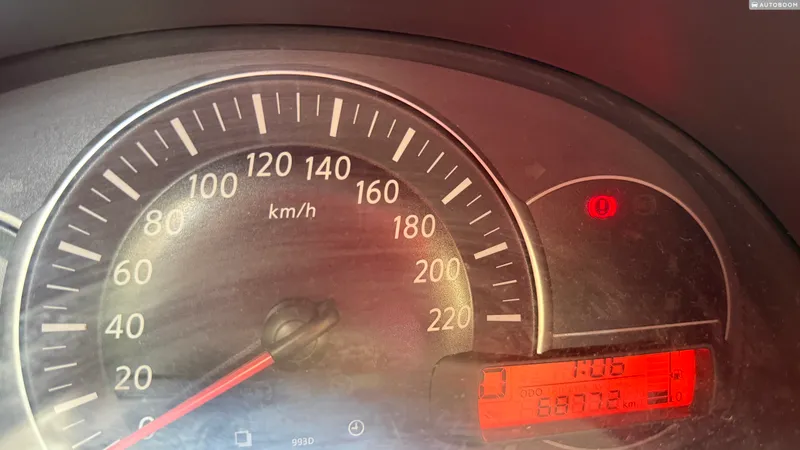 ניסאן מיקרה יד 2 רכב, 2018, פרטי
