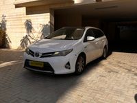 Toyota Auris 2nd hand, 2014, private