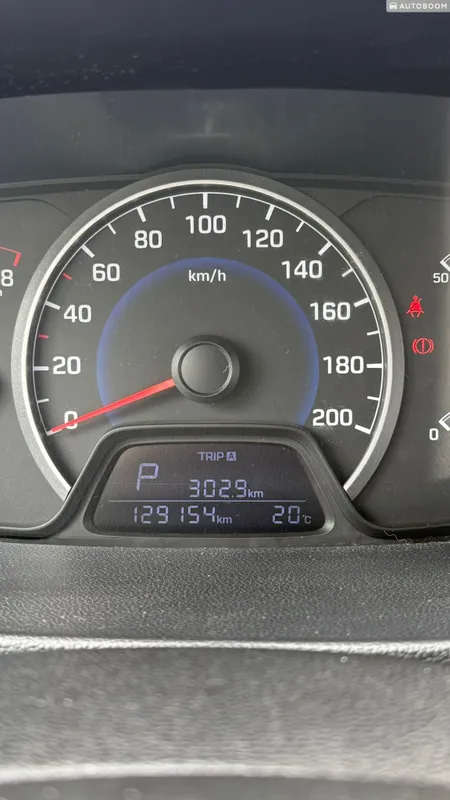 Hyundai i10 2nd hand, 2016, private