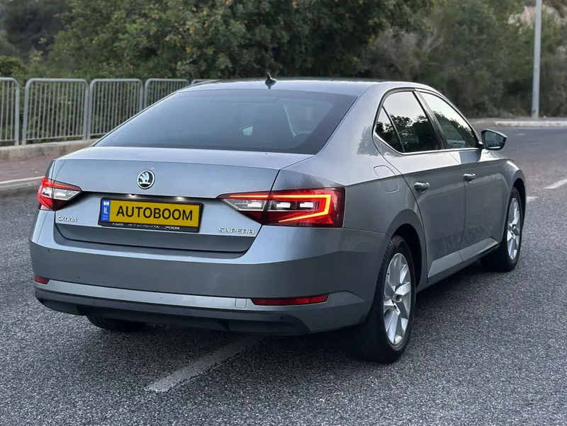 Skoda Superb 2nd hand, 2018, private hand