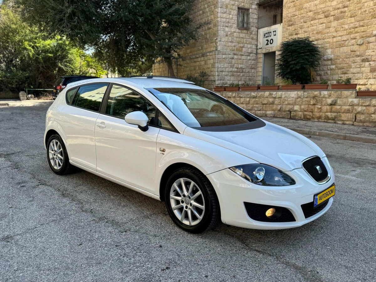 SEAT Leon 2nd hand, 2012, private hand