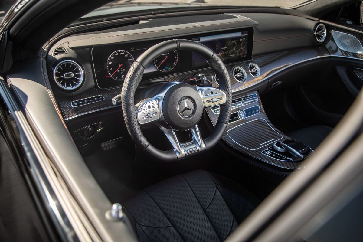 Mercedes CLS AMG 2018. Tableau de bord. Berline, 3 génération