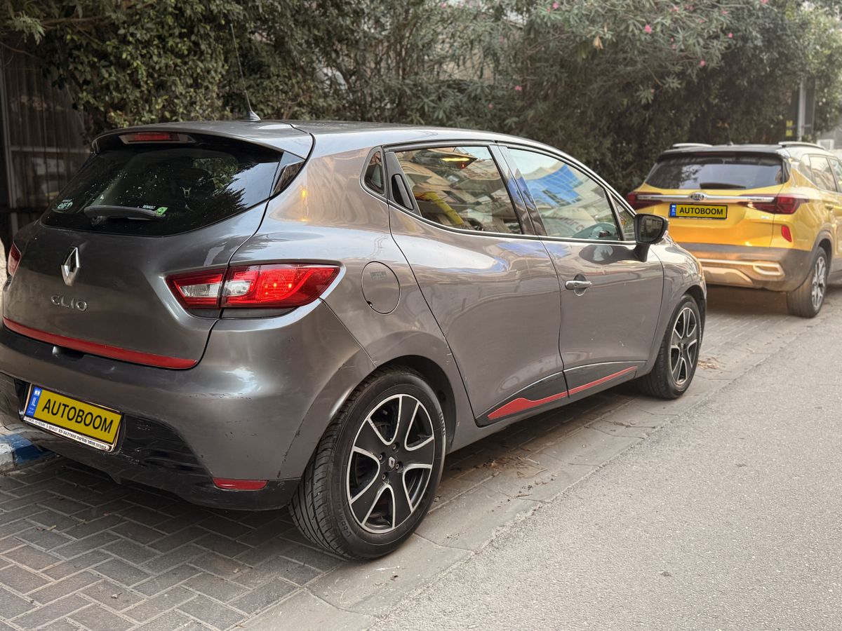 Renault Clio 2ème main, 2015, privée