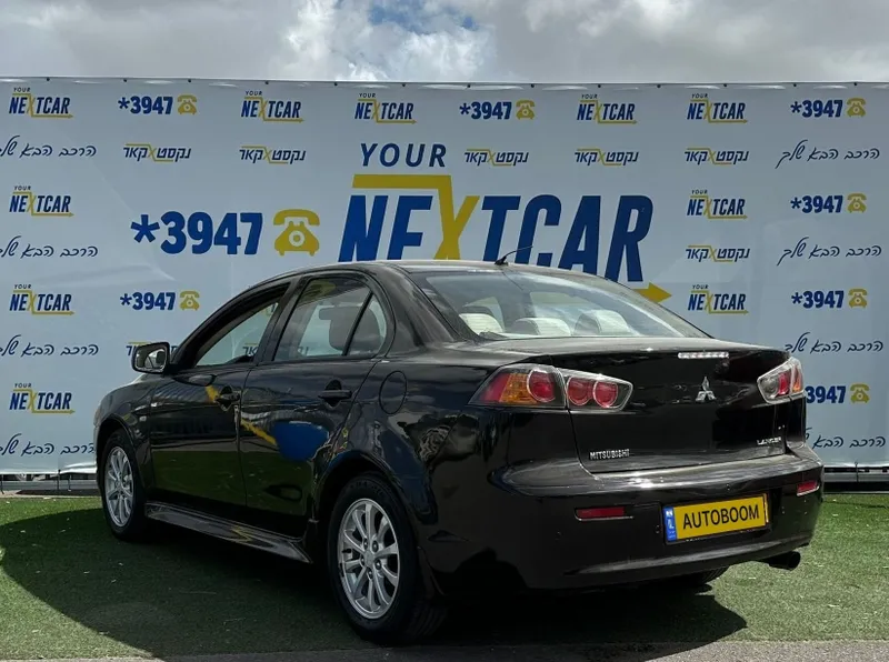 Mitsubishi Lancer с пробегом, 2011, частная рука