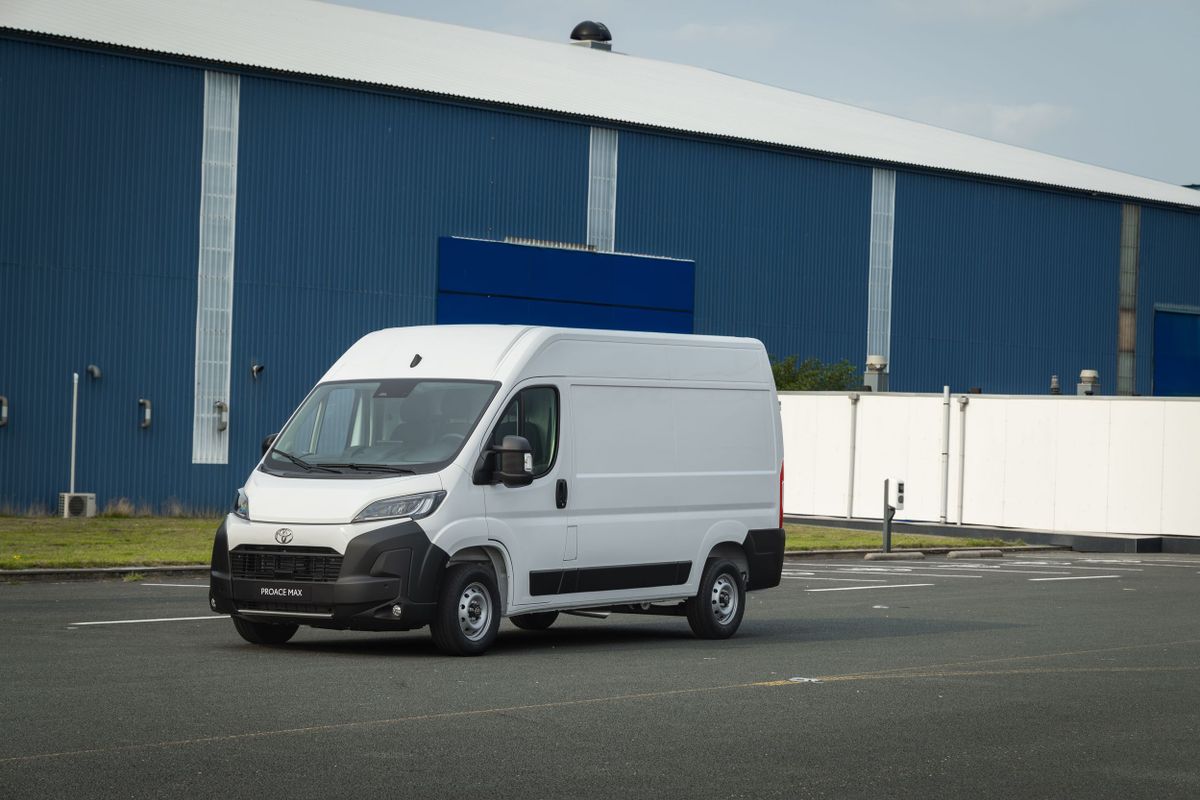 Toyota ProAce Max 2023. Кузов, экстерьер. Фургон короткий, 1 поколение