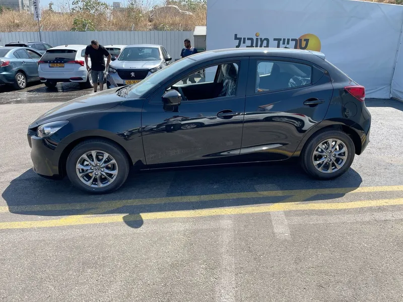 מאזדה 2 רכב חדש, 2024
