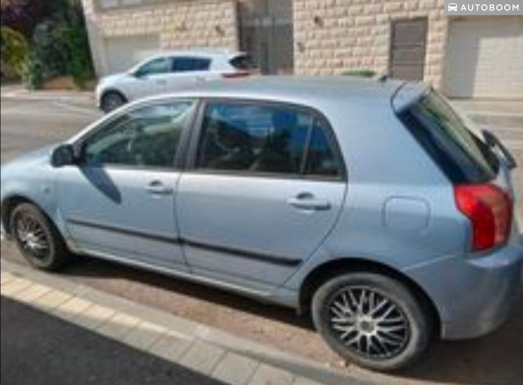 Toyota Corolla Run-X 2nd hand, 2005, private