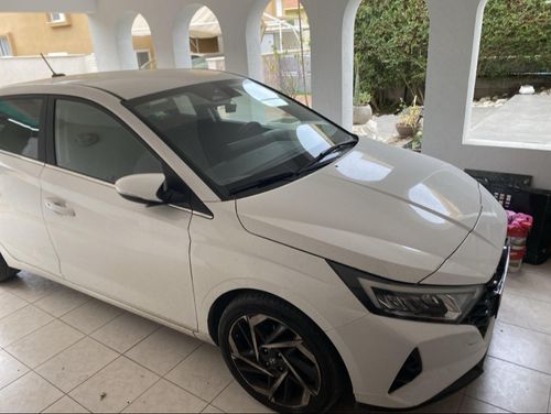Hyundai i20, 2023, photo
