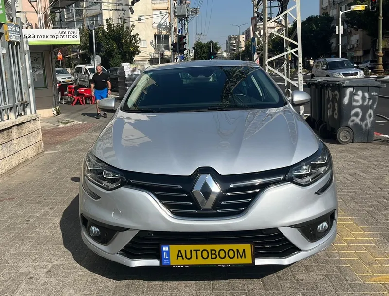 Renault Megane 2nd hand, 2020