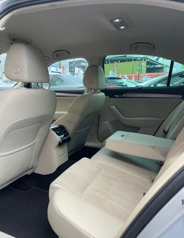 Skoda Superb 2nd hand, 2018, private hand