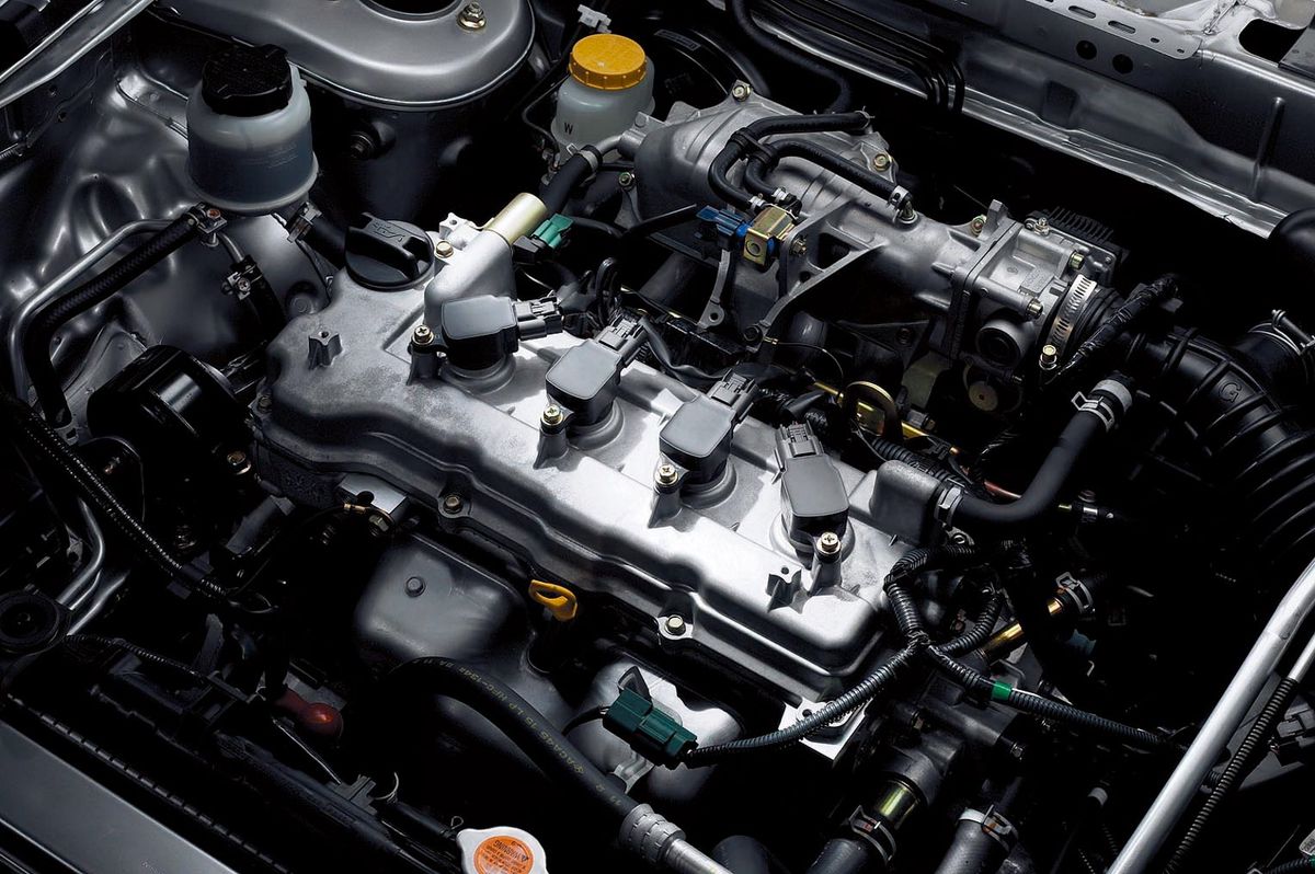 Nissan Expert 1999. Engine. Estate 5-door, 1 generation
