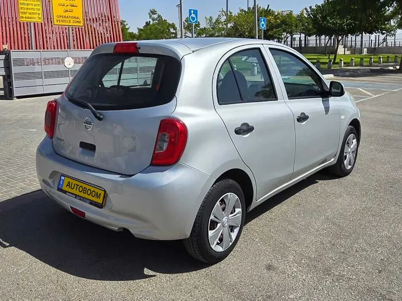 Nissan Micra с пробегом, 2018