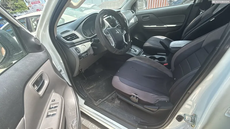 Mitsubishi L200 2nd hand, 2018