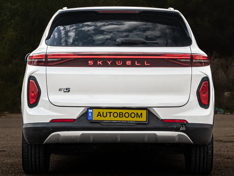 Skywell ET5 с пробегом, 2022, частная