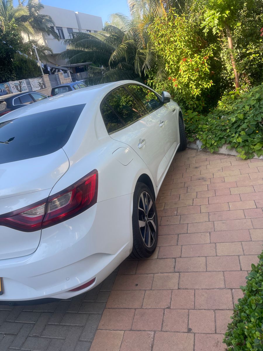 Renault Megane 2nd hand, 2019, private hand