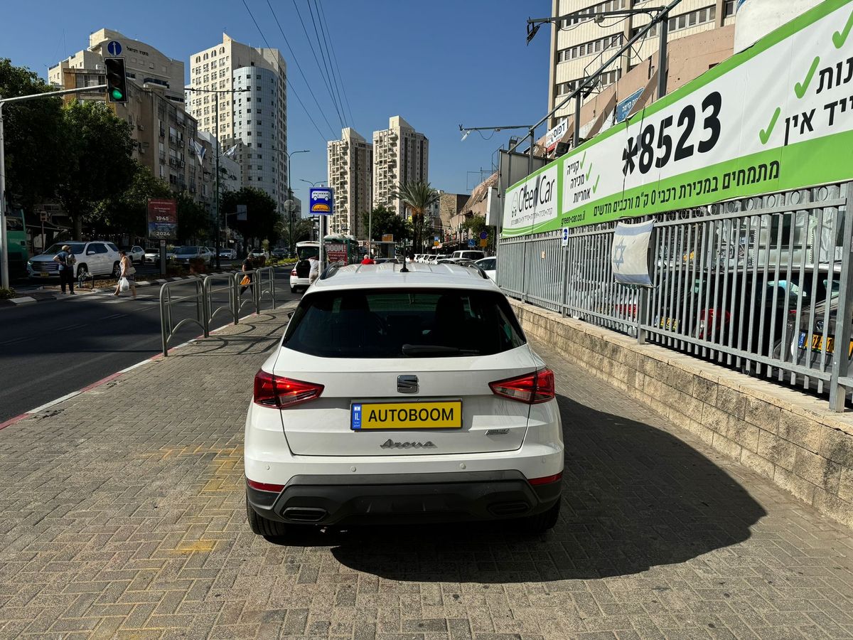 סיאט ארונה יד 2 רכב, 2023, פרטי