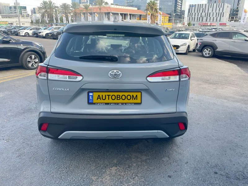 Toyota Corolla Cross new car, 2025