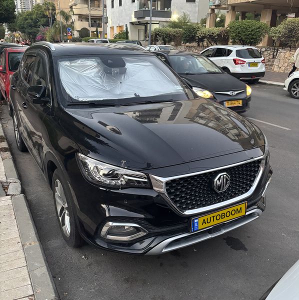 MG EHS 2ème main, 2022, main privée