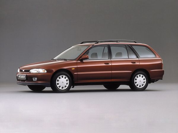 Mitsubishi Lancer 1991. Carrosserie, extérieur. Break 5-portes, 7 génération