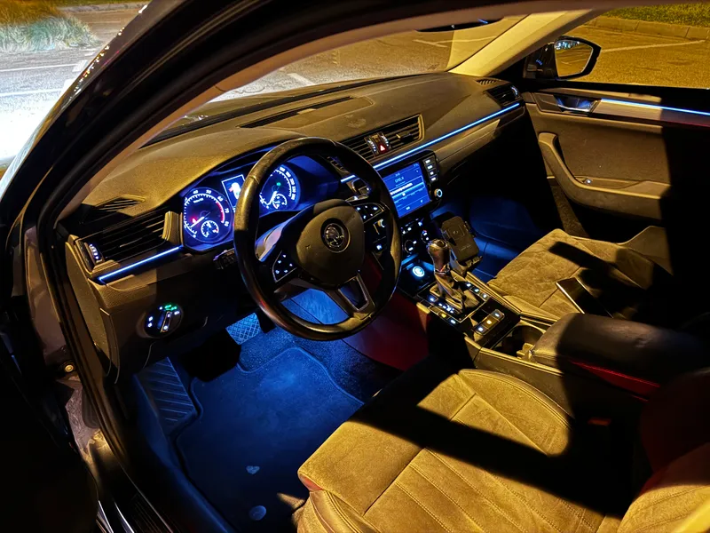 Skoda Superb с пробегом, 2018, частная рука