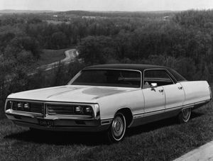 Chrysler New Yorker 1969. Carrosserie, extérieur. Berline sans pilier central, 8 génération