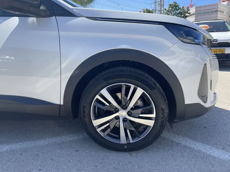 Peugeot 3008 2nd hand, 2023, private hand