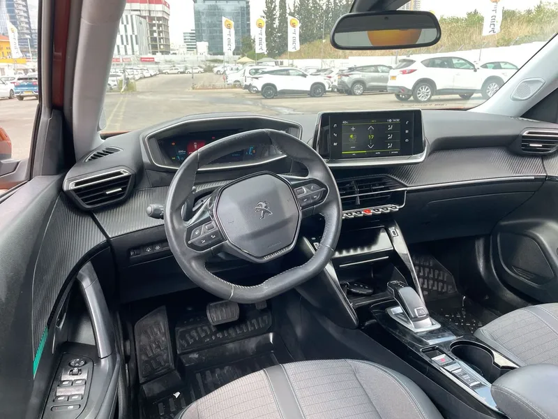 Peugeot 2008 с пробегом, 2021, частная рука