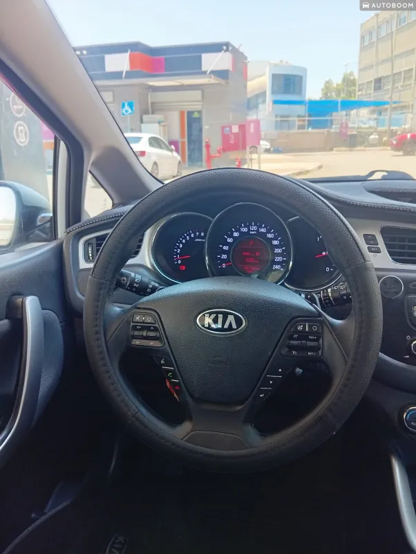 Kia Ceed 2nd hand, 2013, private