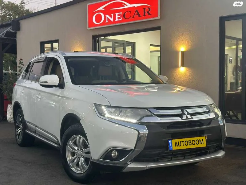 Mitsubishi Outlander с пробегом, 2016