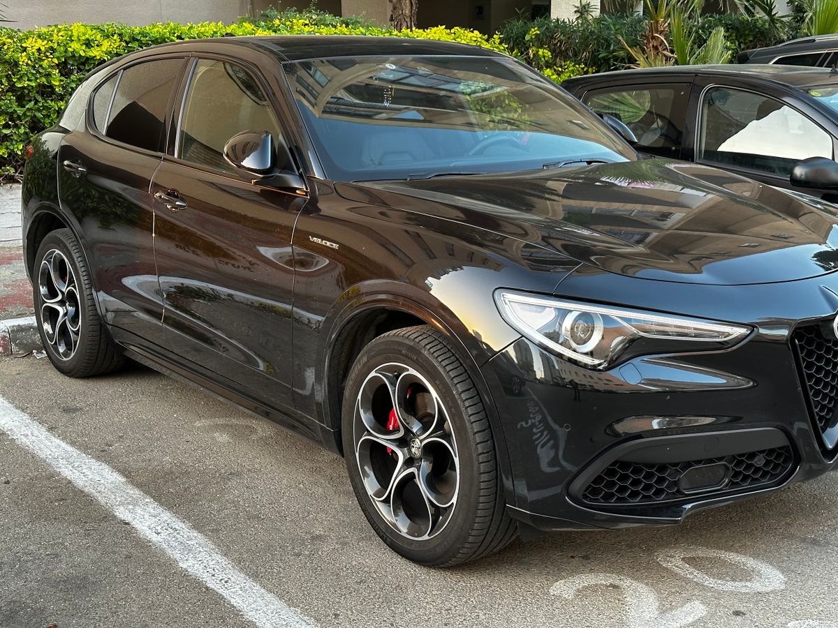 Alfa Romeo Stelvio с пробегом, 2022, частная рука