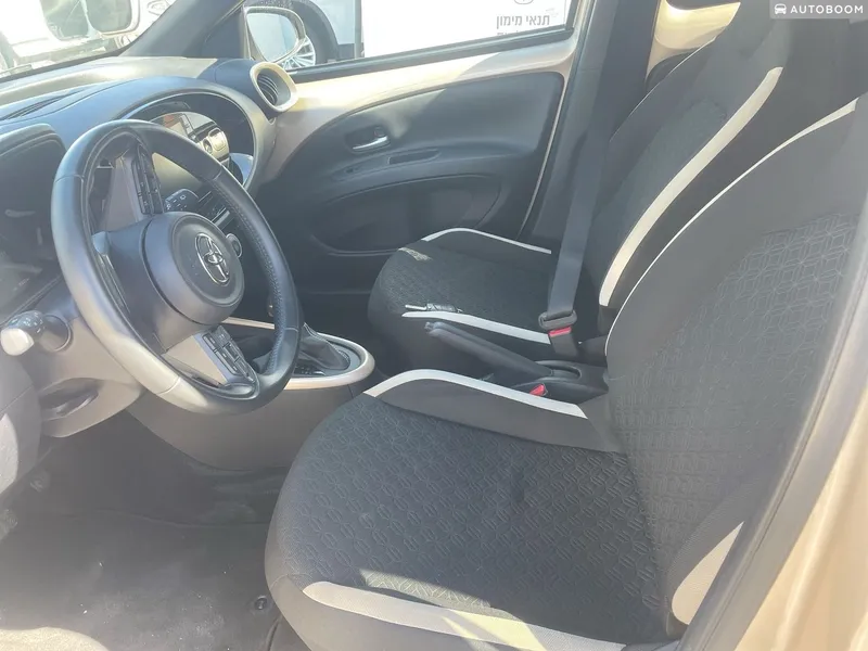 Toyota Aygo с пробегом, 2023