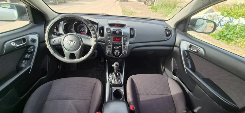 Kia Forte с пробегом, 2012, частная рука