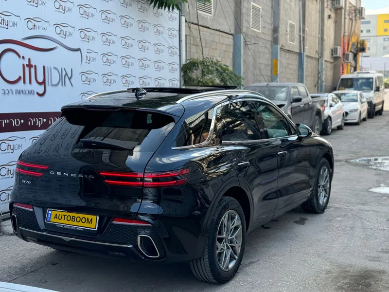 ג'נסיס GV70 יד 2 רכב, 2023, פרטי