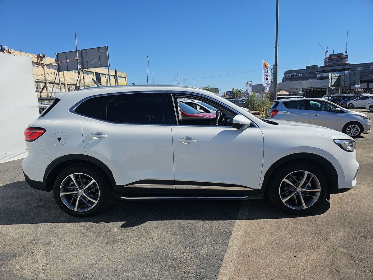 MG EHS 2ème main, 2023, main privée